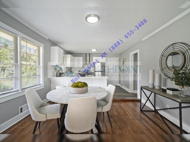 Building Photo - Beautiful 4 beds 2.5 baths in Atlanta