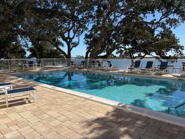 Building Photo - 209 W Miracle Strip Pkwy