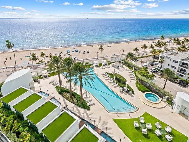 Building Photo - 701 S Fort Lauderdale Beach Blvd