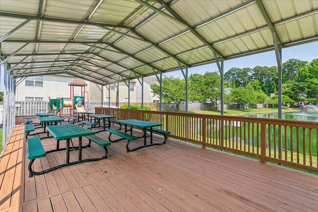 Building Photo - 38 Angelia Way