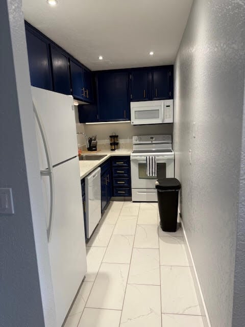 Building Photo - 2857 N Los Felices Rd