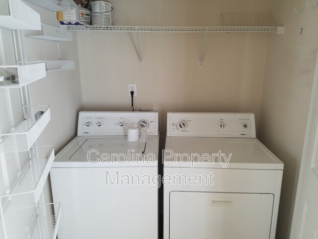 Building Photo - 11355 Deer Ridge Ln