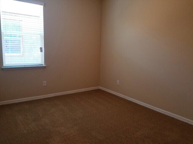 Building Photo - Sawgrass Bay Home