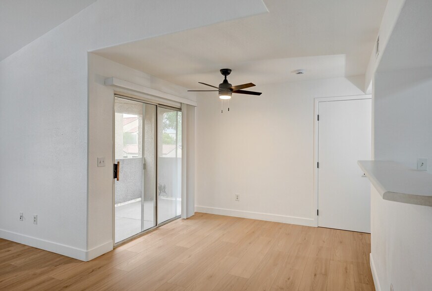 Building Photo - 2300 E Silverado Ranch Blvd