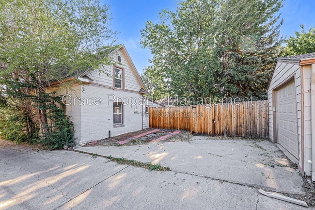 Building Photo - 4118 W 42nd Ave