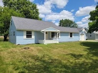 Building Photo - 7721 Diane Dr