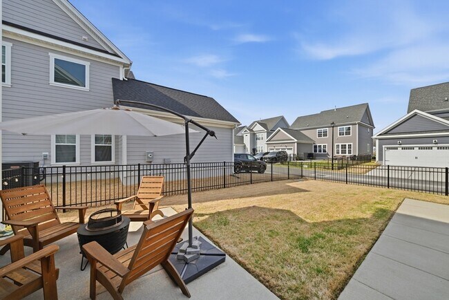 Building Photo - 2238 Sanibel Ln