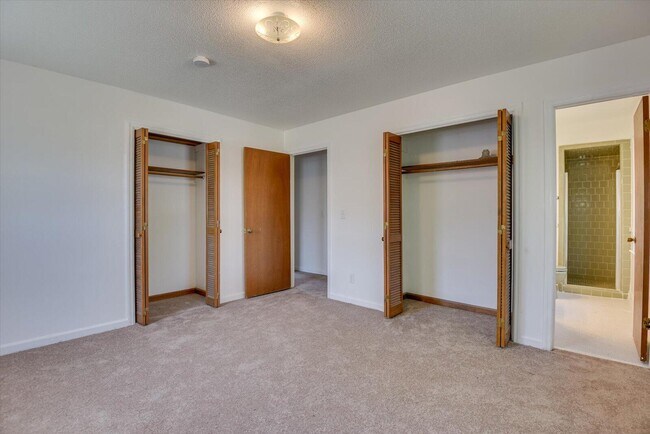 Building Photo - 2021 Arcadia Ct