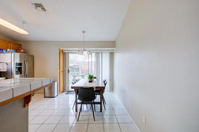 Building Photo - 4403 Capurso Dr