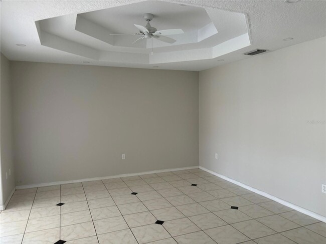 Building Photo - 4272 Pandora Rd