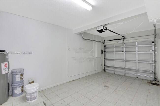 Building Photo - 15638 SW 91st Ln