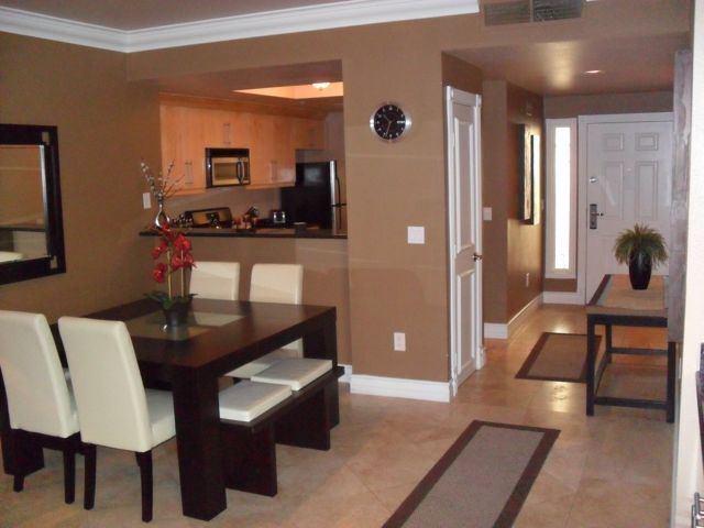 Building Photo - Meridian 2Bdr/2Bath Luxury Condo w/Den, Valencia floor plan.