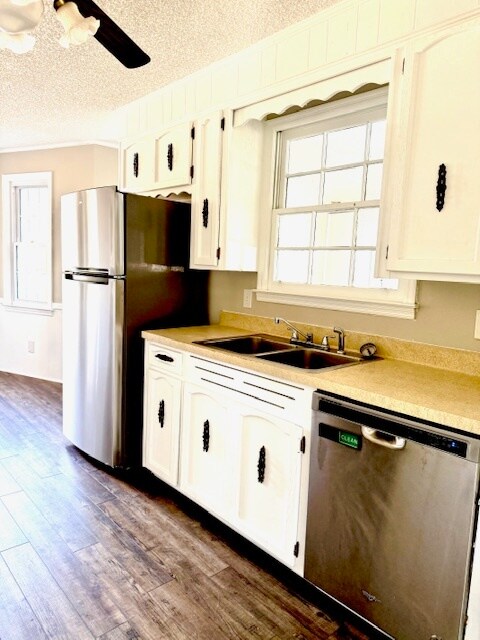 Building Photo - 122 Old Chapin Rd