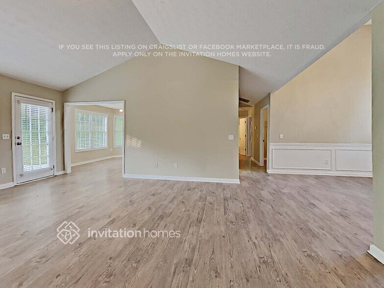 Building Photo - 7925 Paddocks Mill Dr