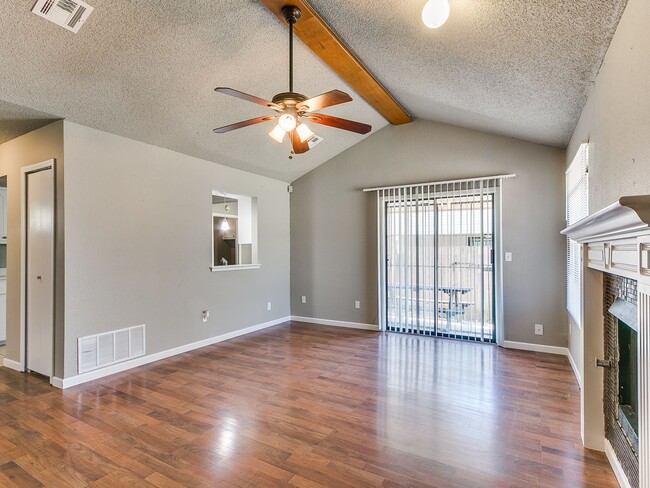 Building Photo - 3 Bed/2 Bath Home in Midwest City