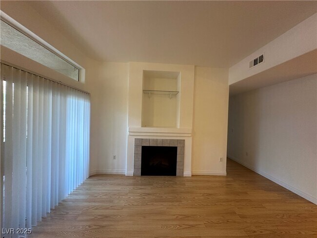 Building Photo - 3395 Cactus Shadow St
