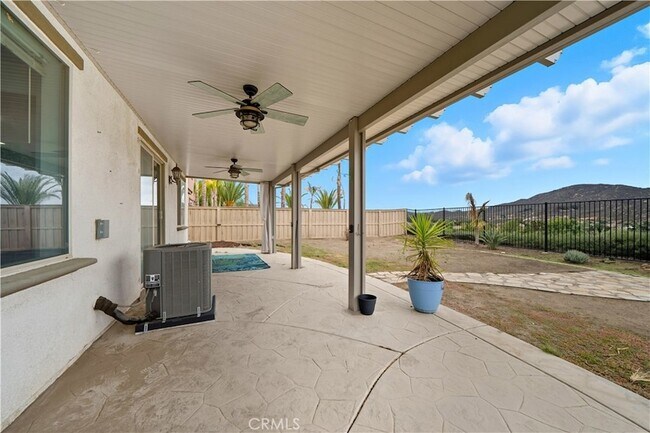 Building Photo - 34161 Camelina St