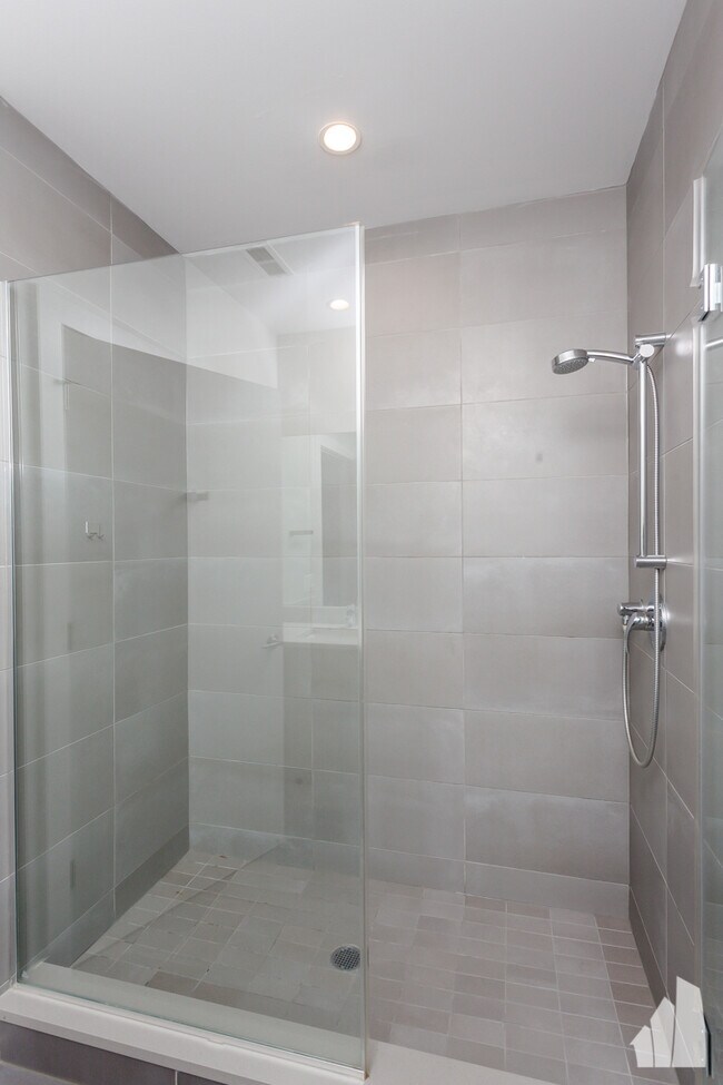 Building Photo - 2111 S Halsted St