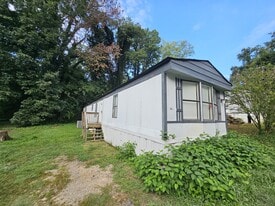 Building Photo - 146 Duncanwood Dr