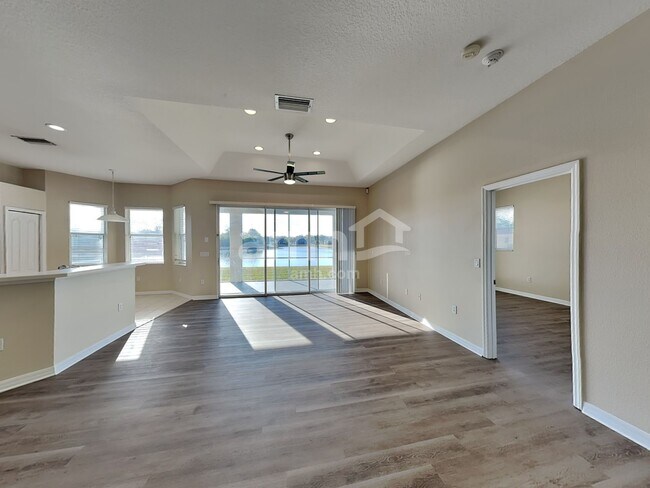 Building Photo - 8215 47th St Cir E