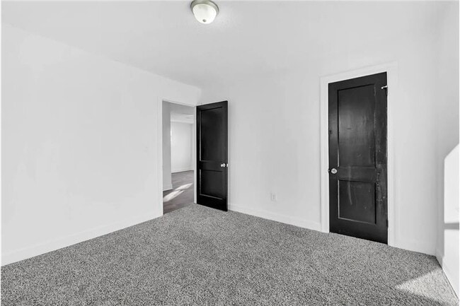 Building Photo - 248 Caldwell Ln
