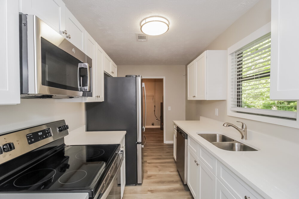 Building Photo - 3263 Mustang Dr