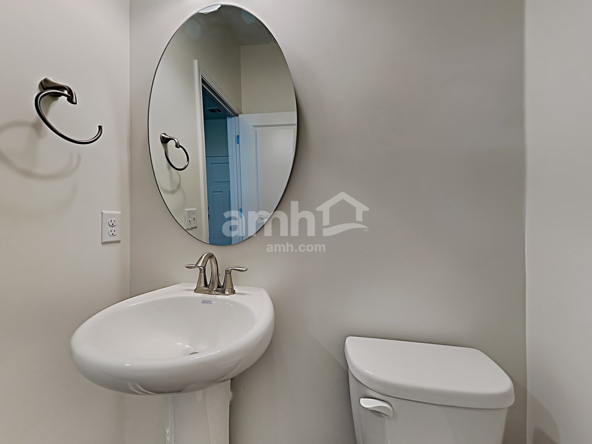 Building Photo - 307 West St