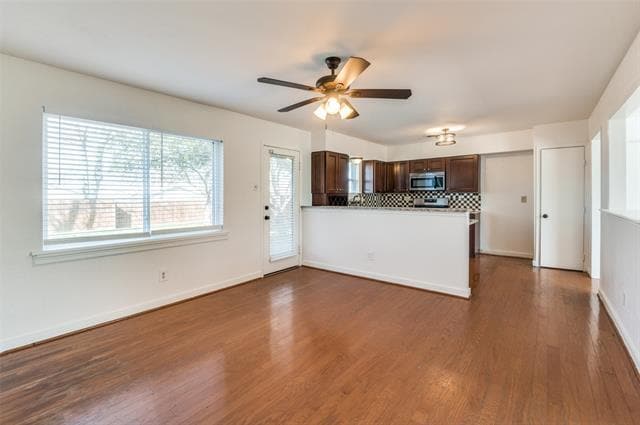 Building Photo - 14423 Sunrose Ln