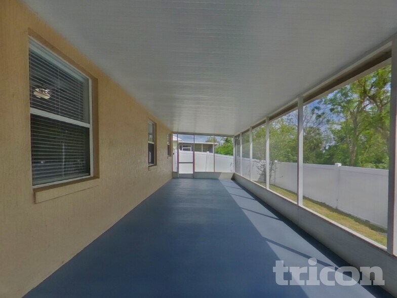 Building Photo - 1720 Mountclair Ct