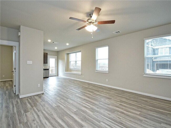 Building Photo - 17201 Leafroller Dr