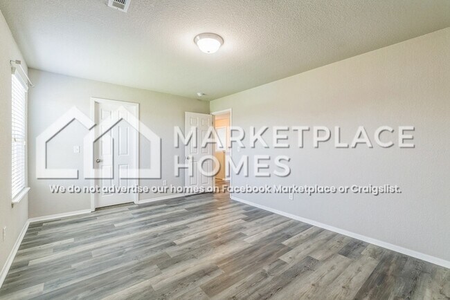 Building Photo - 2504 Elmwood Ave