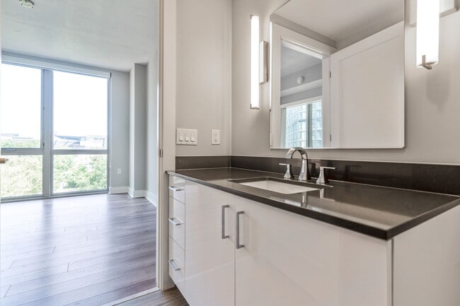 Building Photo - 88 V St SW