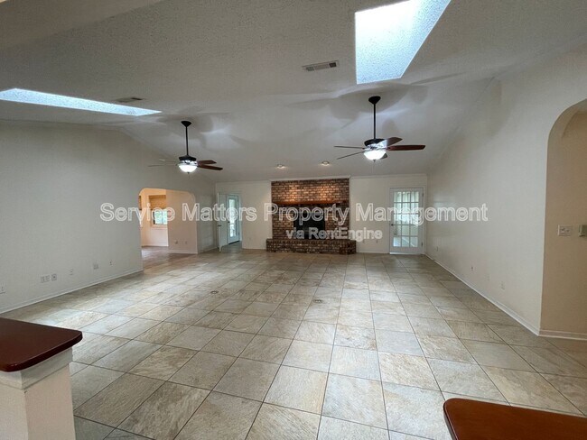Building Photo - 6274 Robinhood Rd