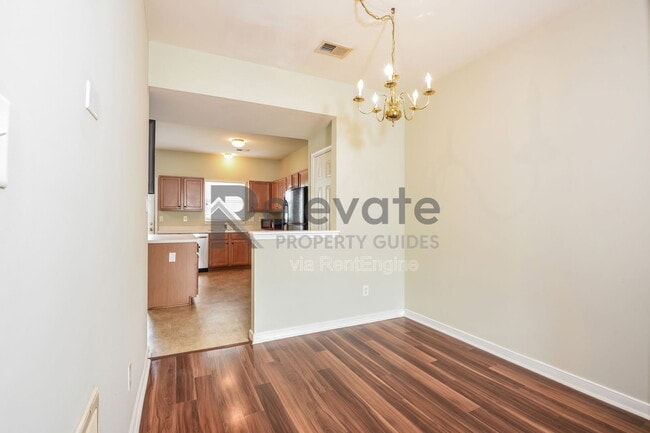 Building Photo - 5504 Springwater Ln