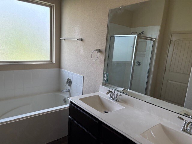 Building Photo - 5210 Victoria Lndg Trl