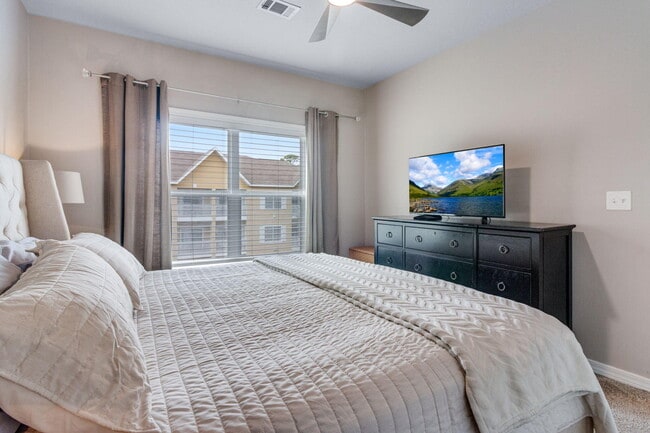 Building Photo - 34 Heron's Watch Way