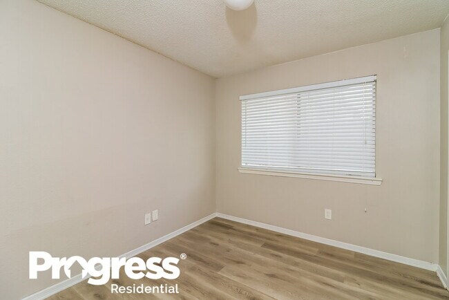Building Photo - 809 Wyndham Pl
