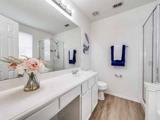 Building Photo - 3904 Coloma Dr