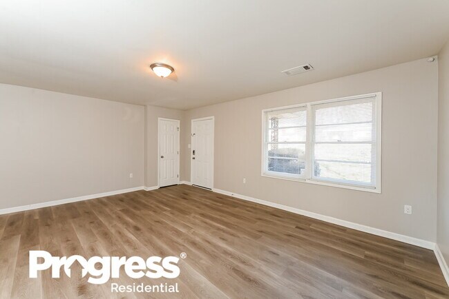 Building Photo - 1644 E Woodberry Ave