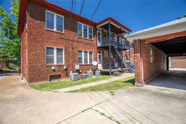 Building Photo - 7234 Amherst Ave