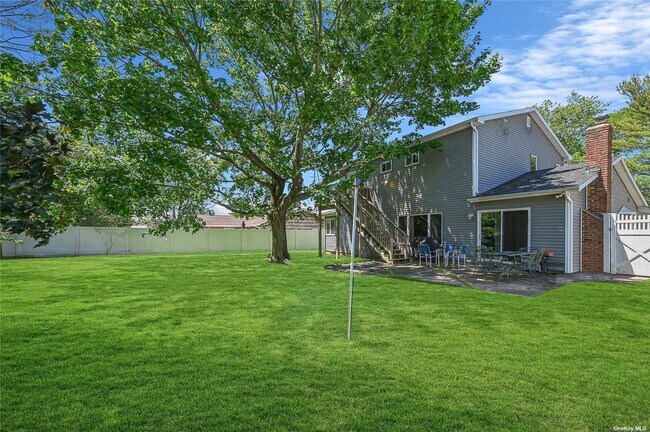 Building Photo - 316 Kimberly Pl