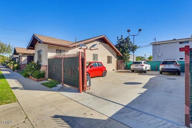 Building Photo - 1020 Cerritos Ave