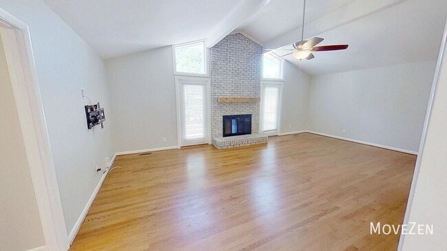 Building Photo - 5404 Olive Rd