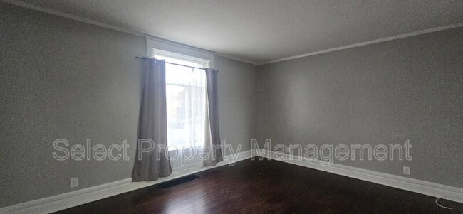 Building Photo - 224 Killea St