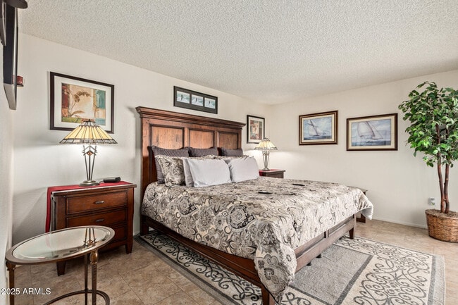 Building Photo - 19446 N Star Ridge Dr