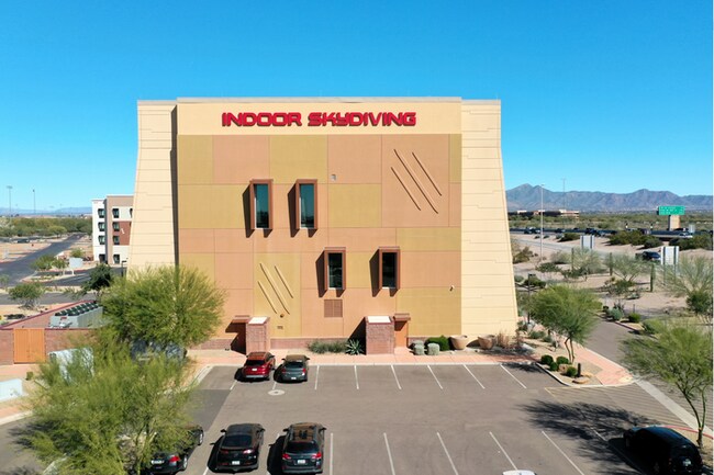 Building Photo - 4Bed/2.5Bath House at 56th/Cactus! $399 MOVE-IN SPECIAL! Move-In Ready on 04/09/2026!