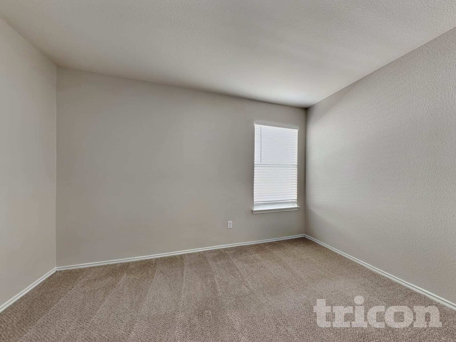 Building Photo - 201 Hereford St