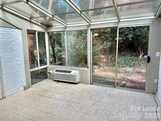Building Photo - 7014 Quail Hill Rd