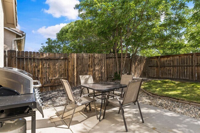 Building Photo - Effortless Living Starts Here — Just Bring Your Suitcase and Step Into Comfort