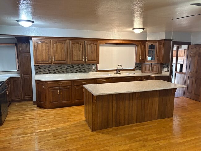 Building Photo - 14206 Grabill Rd